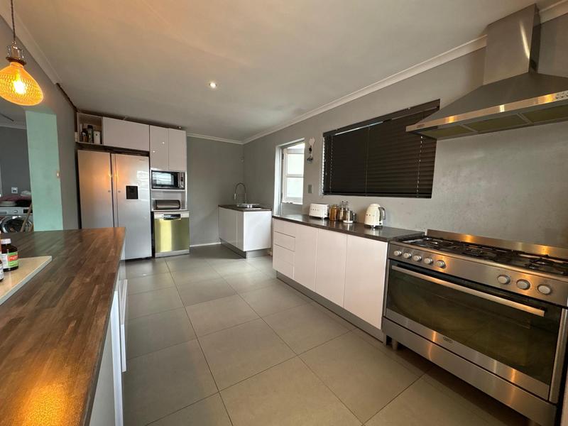 2 Bedroom Property for Sale in Hagley Western Cape
